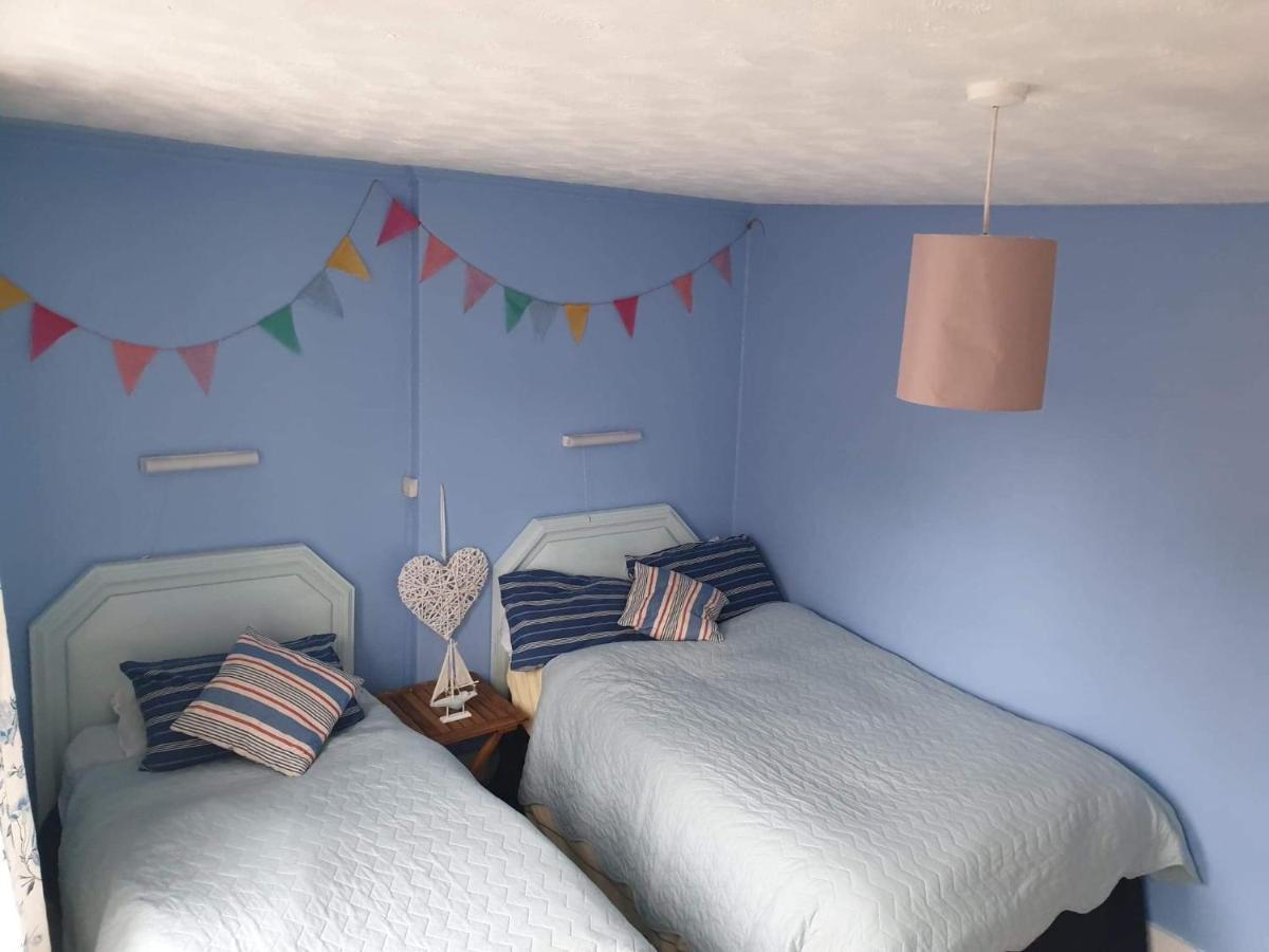 Admiralty House Holiday home *